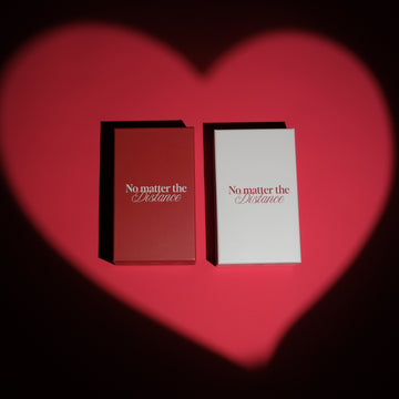 THE GAME COMES IN TWO BOXES. ONE FOR EACH OF YOU